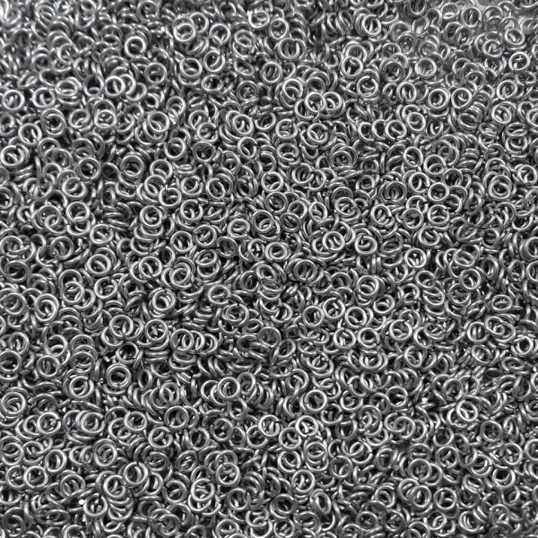 Silver Anodized Aluminum jump rings in 18 SWG, 9/64 inch ID, 1/4 lb (4 oz)