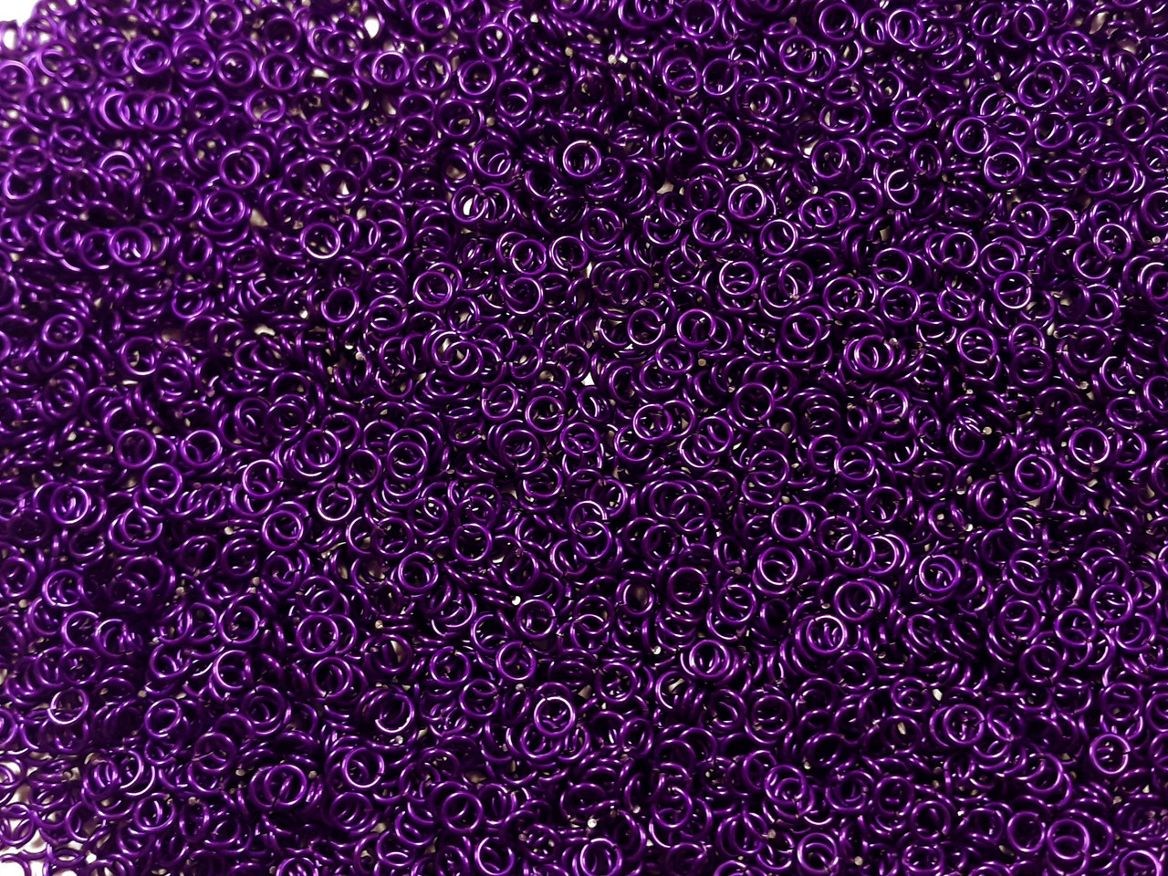 Violet Anodized Aluminum jump rings in 18 SWG, 5/32 inch ID, 1/2 lb (8 oz)