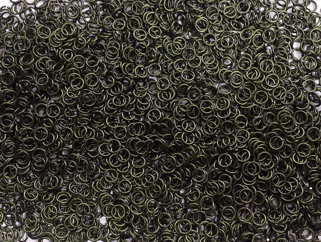 OD Green Anodized Aluminum jump rings in 18 SWG, 7/32 inch ID, 1/2 lb (8 oz)