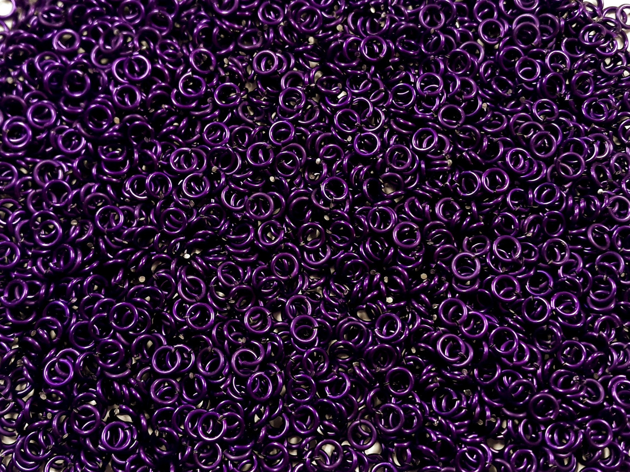 Violet Anodized Aluminum jump rings in 16 SWG, 3/16 inch ID, 1/2 lb (8 oz)