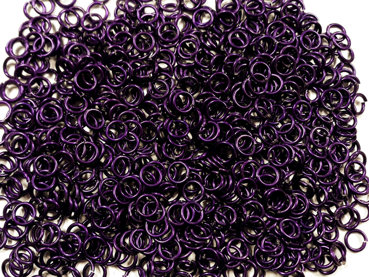 Violet Anodized Aluminum jump rings in 14 SWG, 5/16 inch ID, 1/2 lb (8 oz)