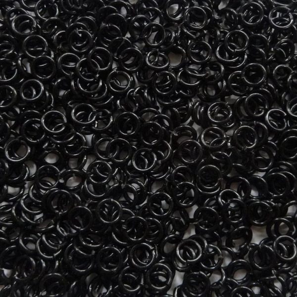 Black Anodized Aluminum jump rings in 18 SWG, 5/32 inch ID, 1 oz