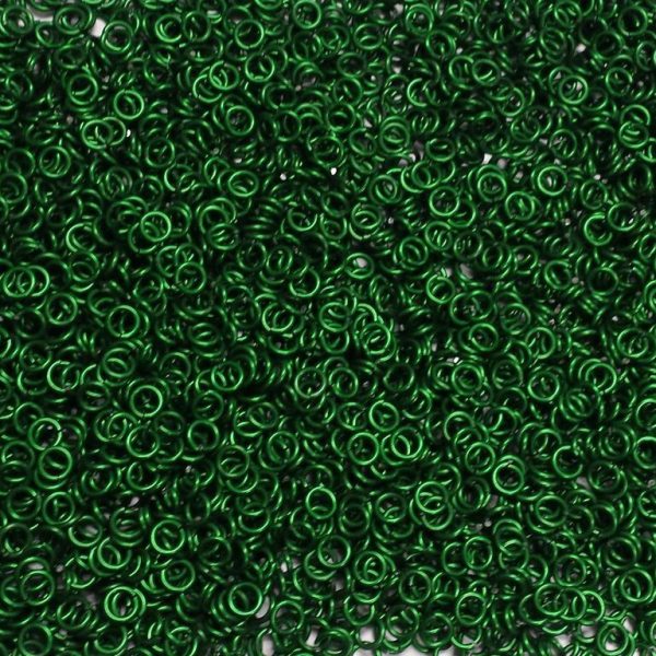 Kelly Green Anodized Aluminum jump rings in 18 SWG, 5/32 inch ID, 1 oz
