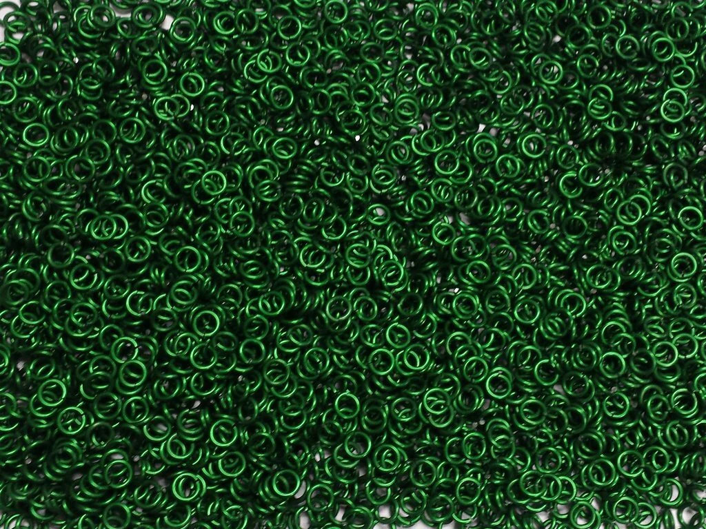 Kelly Green Anodized Aluminum jump rings in 18 SWG, 5/32 inch ID, 1 oz