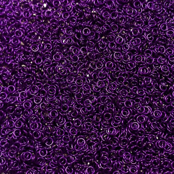 Violet Anodized Aluminum jump rings in 18 SWG, 5/32 inch ID, 1 oz