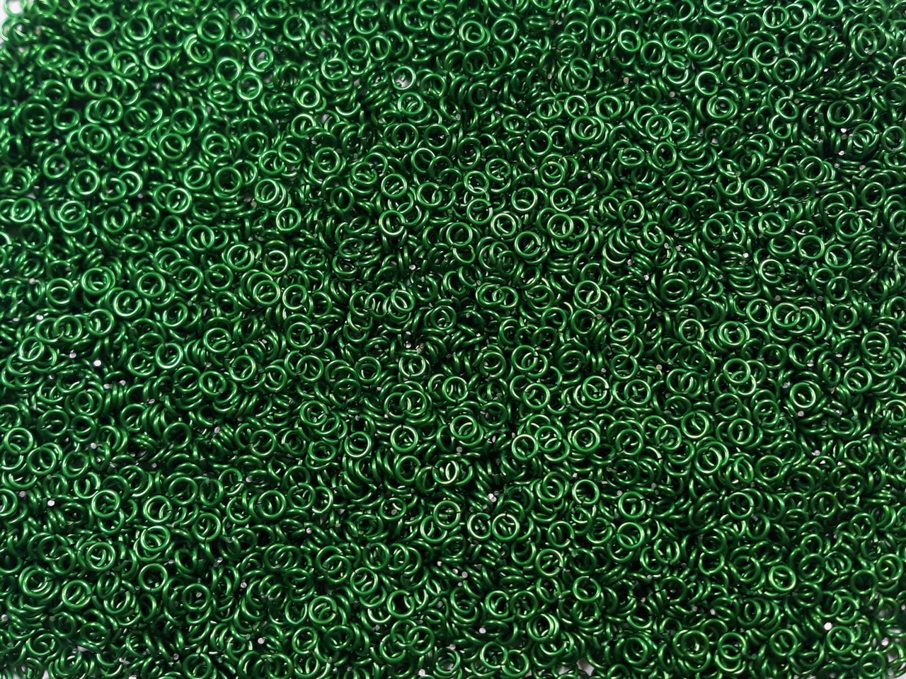 Kelly Green Anodized Aluminum jump rings in 18 SWG, 9/64 inch ID, 1 oz