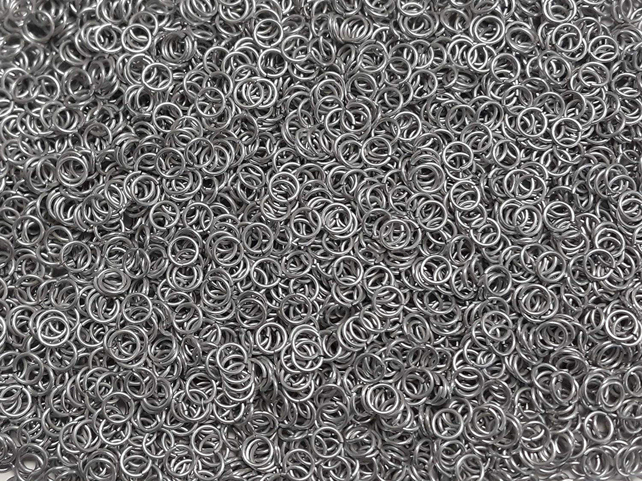 Silver Anodized Aluminum jump rings in 18 SWG, 7/32 inch ID, 1 oz
