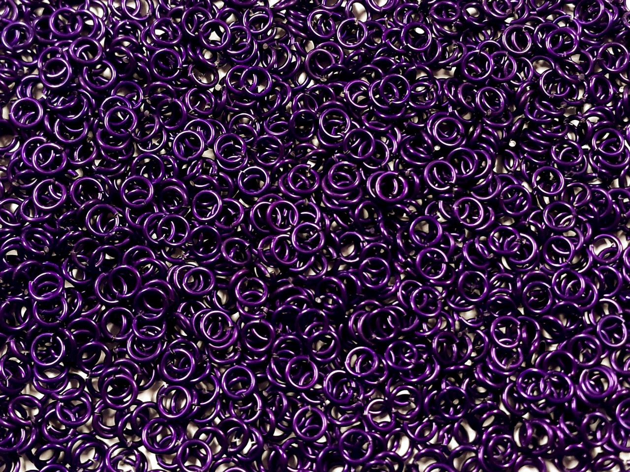 Violet Anodized Aluminum jump rings in 16 SWG, 7/32 inch ID, 1 oz