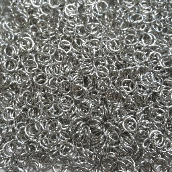Bright (uncolored) Aluminum jump rings in 18 SWG, 1/4 inch ID, 1 oz