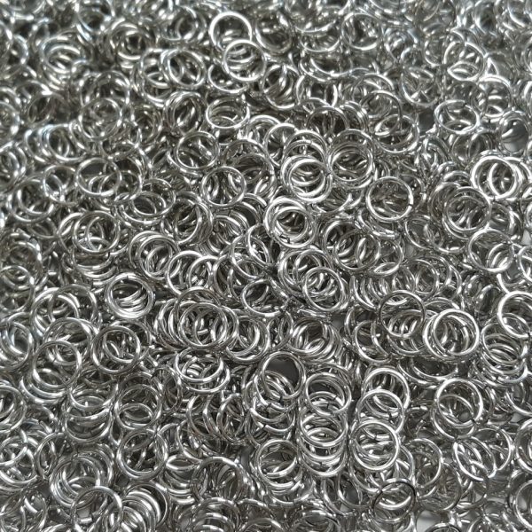 Bright (uncolored) Aluminum jump rings in 18 SWG, 9/32 inch ID, 1 oz