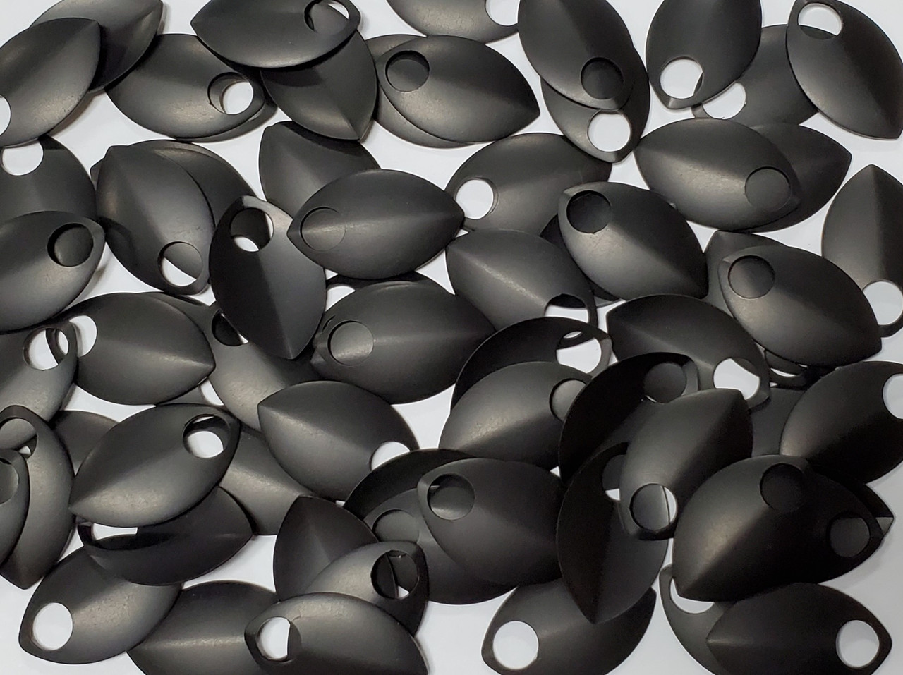 Black Anodized Aluminum scales in large, 100 ct